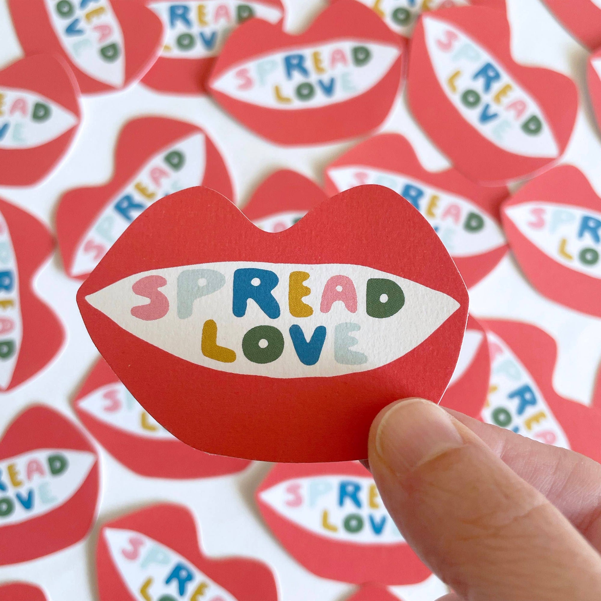 Spread Love -Suzy Ultman -sticker