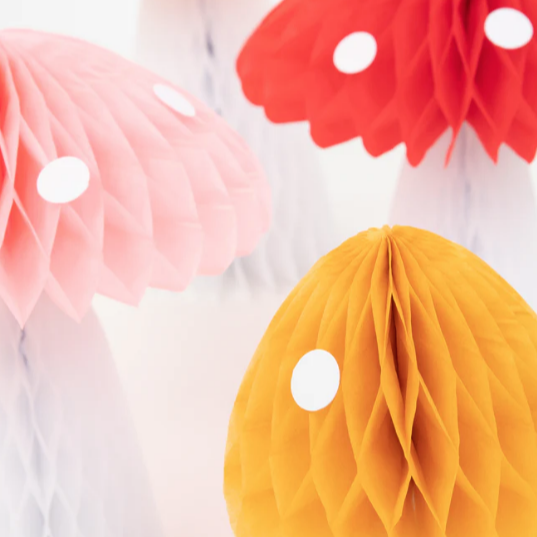 Honeycomb Mushroom Decorations (10pk)