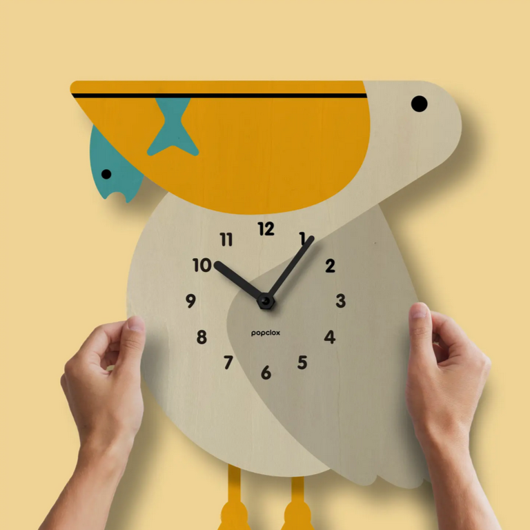 Pelican Pendulum Clock -wood