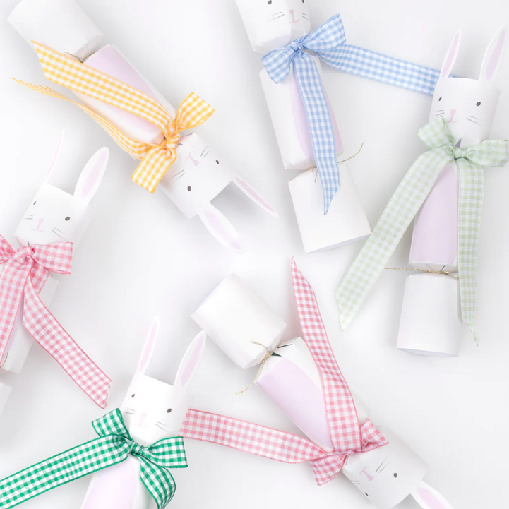 Gingham Bow Bunny Crackers