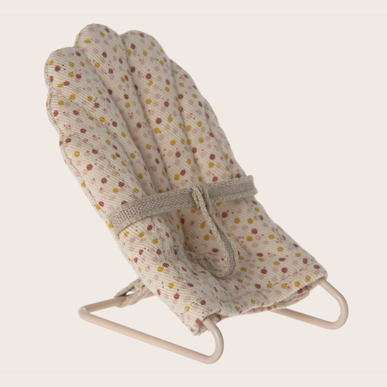 Babysitter for My size bunny and mouse