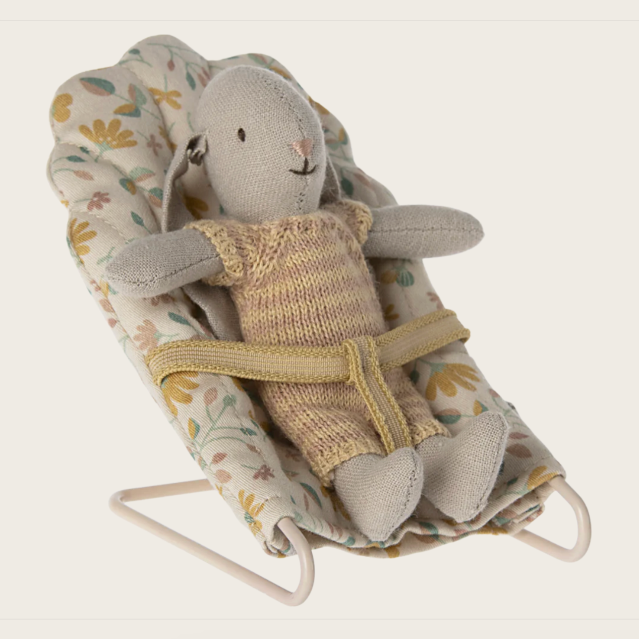 Babysitter for Micro bunnies