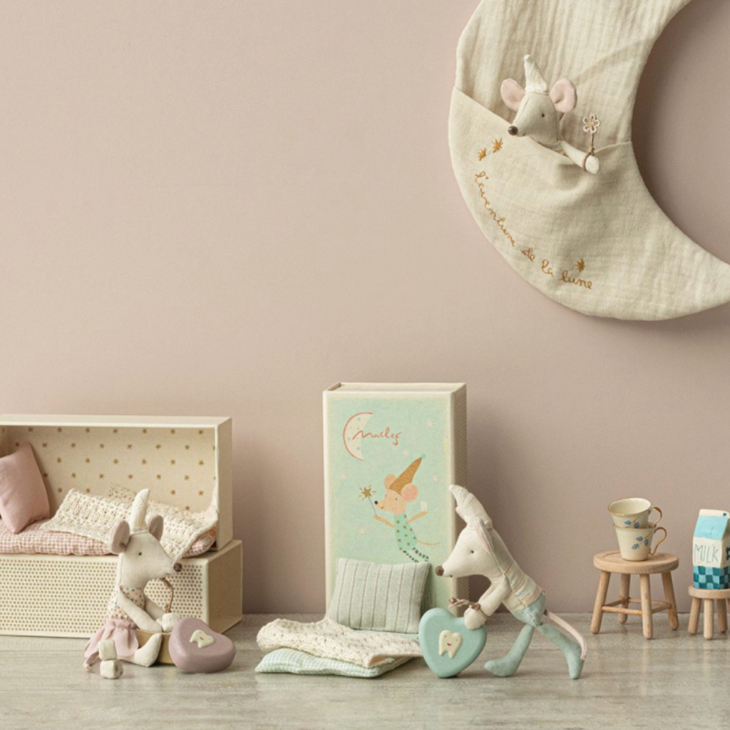 Tooth fairy mouse - Little sister in matchbox