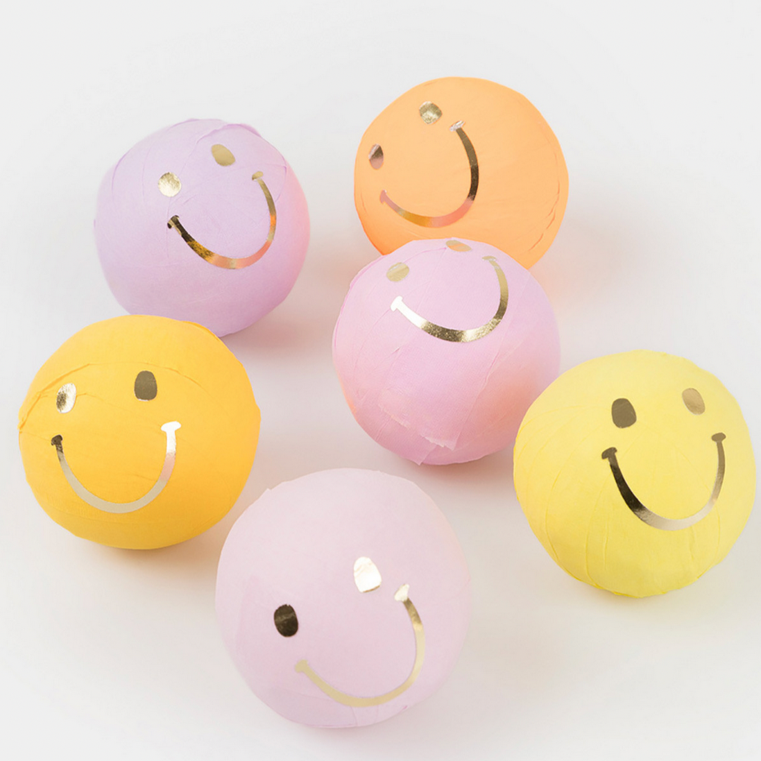 Happy Face Icons Surprise Balls (x6)