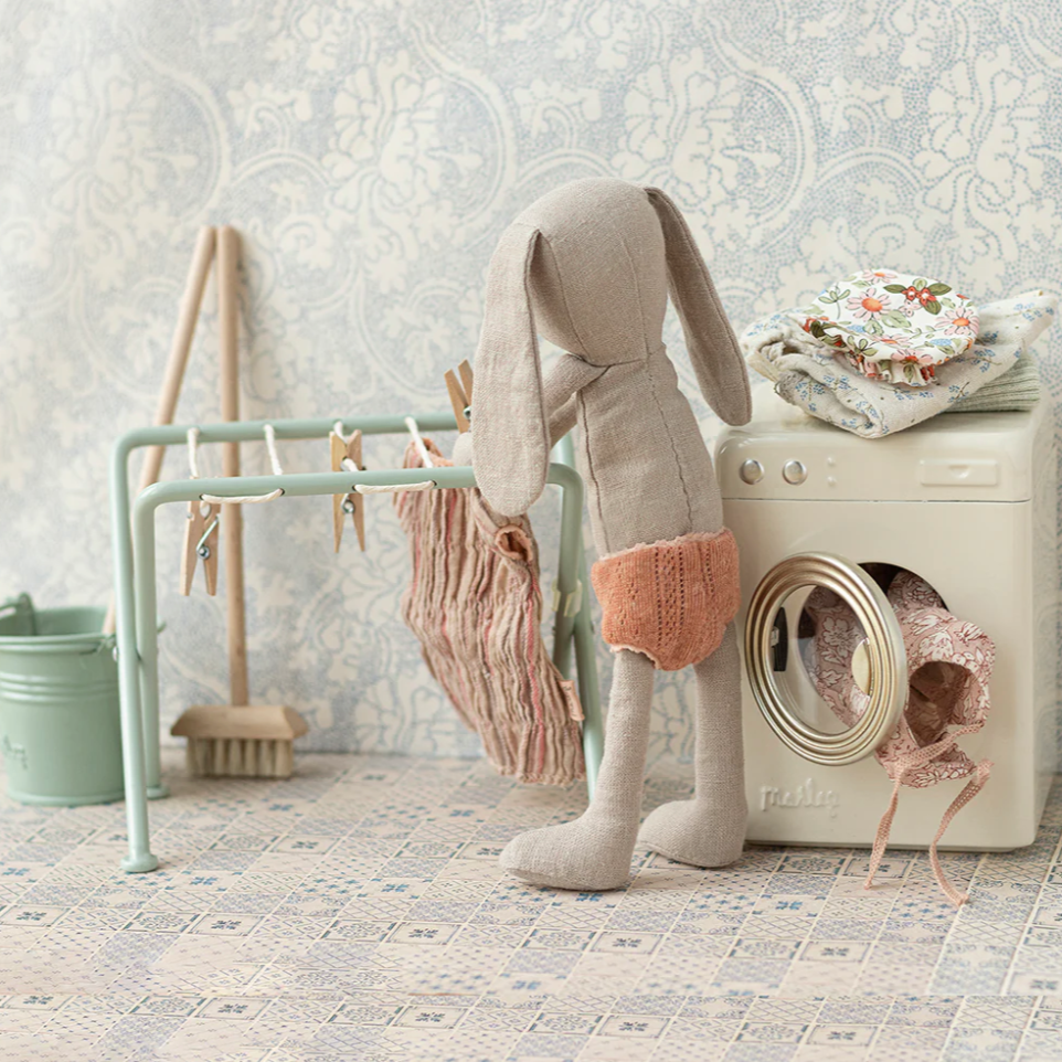 Drying Rack with Pegs