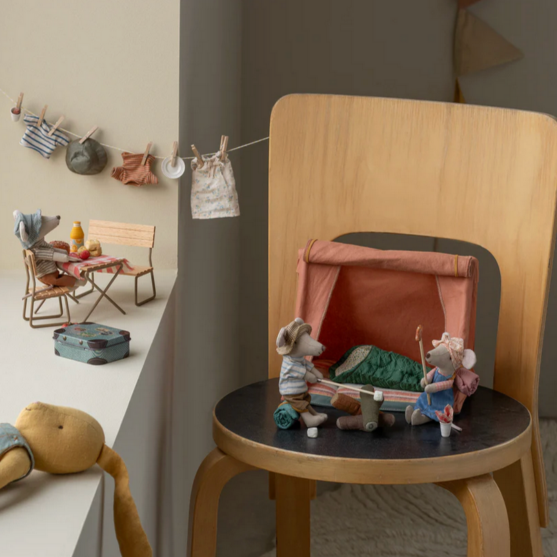 Happy camper tent for Mouse