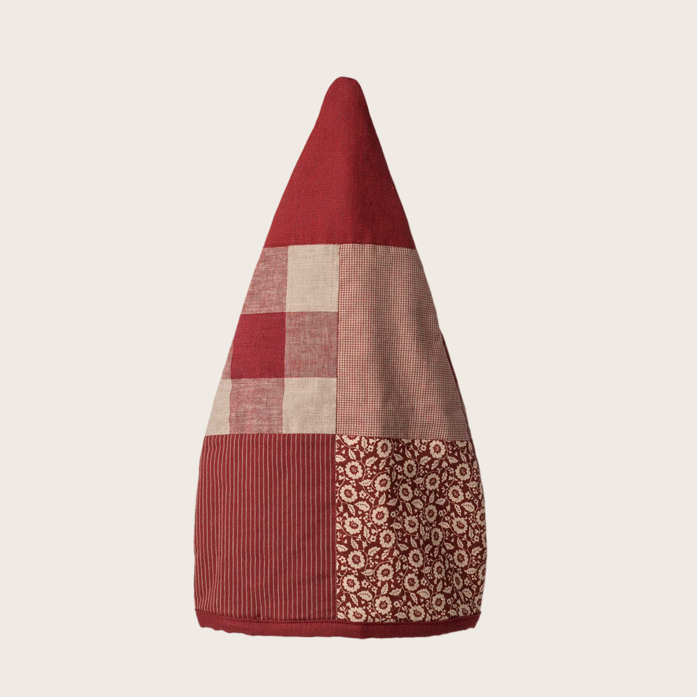 Decorative item with a checkered pattern