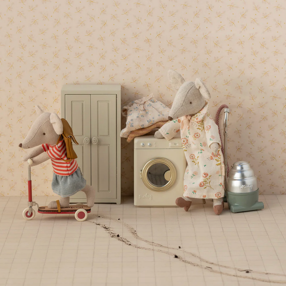 Kick board for Mouse - Red