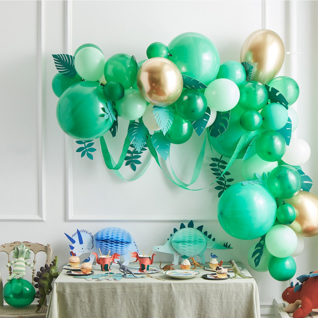 Leafy Green Balloon Arch (44 balloons)