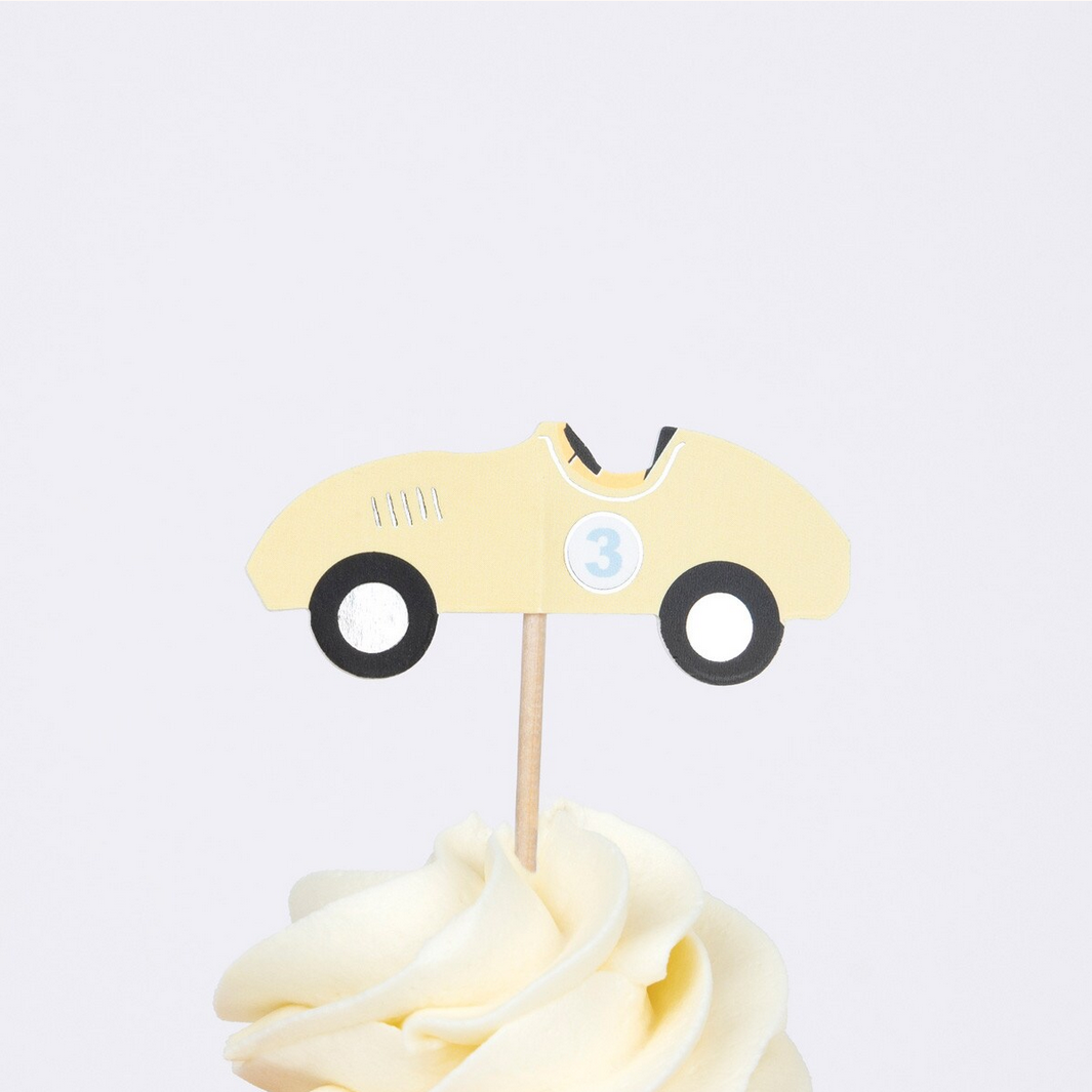 Race Cars Cupcake Kit