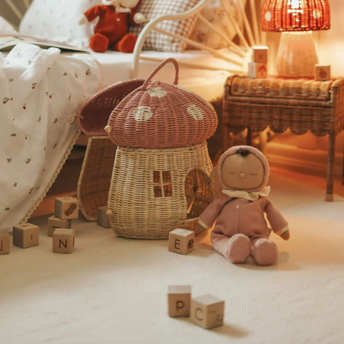 Mushroom Doll House -musk