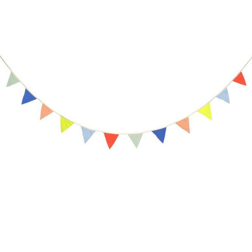 Multicolor Knitted Flag Garland