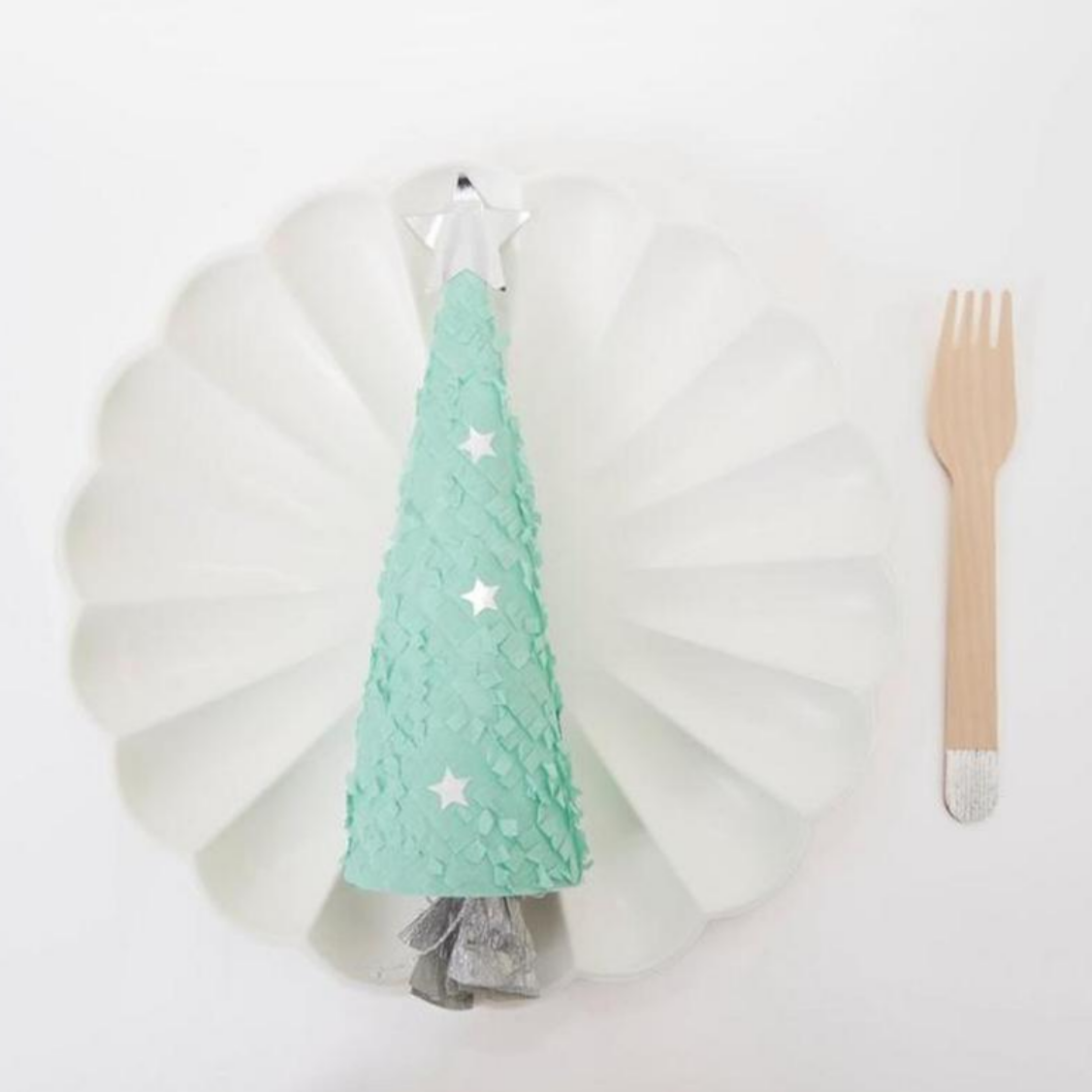 Christmas Trees Crackers (glitter star brooch)