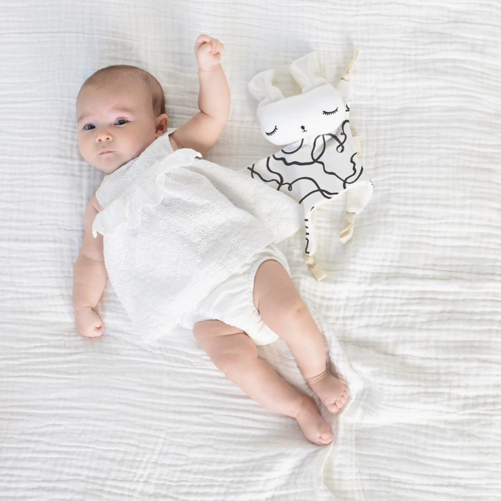 Organic Cuddle Bunny Lovie -ribbons