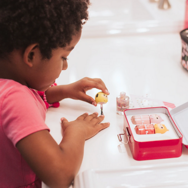 Glitter Nail Polish -Red Spot