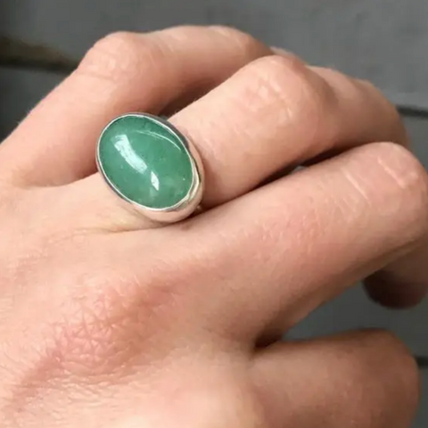 Elegant Oval Emerald Green Aventurine Sterling Silver Ring