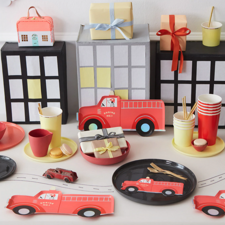 Fire Truck Plates (8pk)