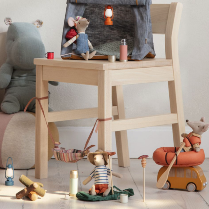 Hiker Mouse Big Brother