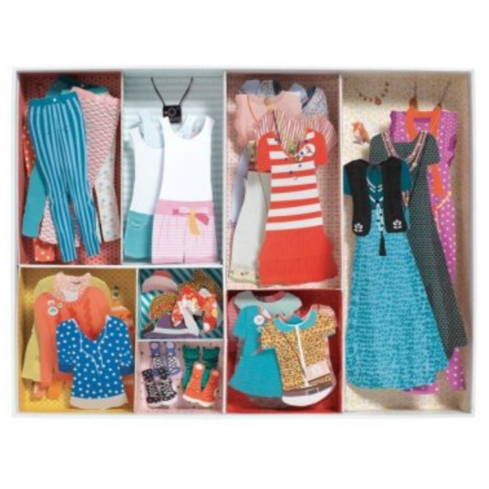 Le Grand Dressing Room Paper Dolls Activity Kit