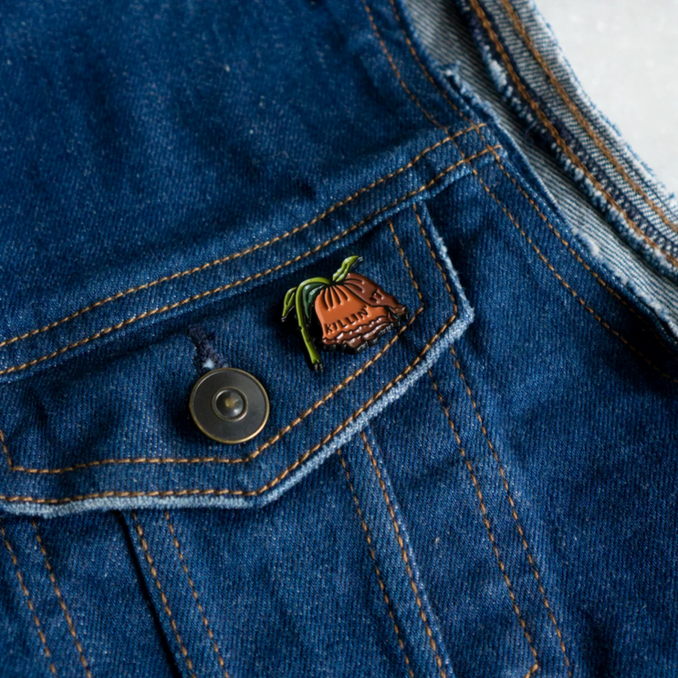 Killin' It Pin -rose