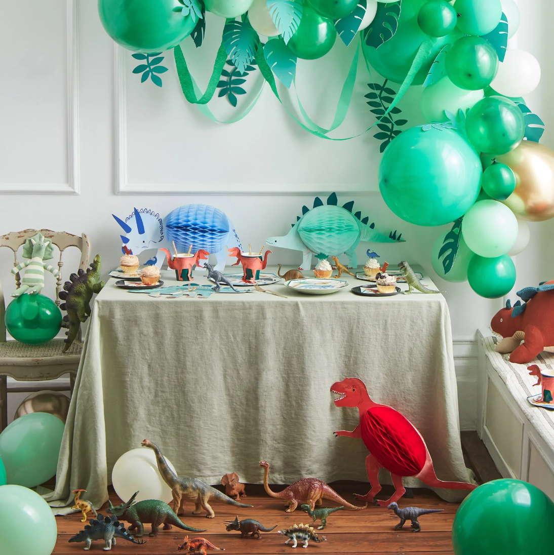 Honeycomb Dinosaur Decorations (3pk)