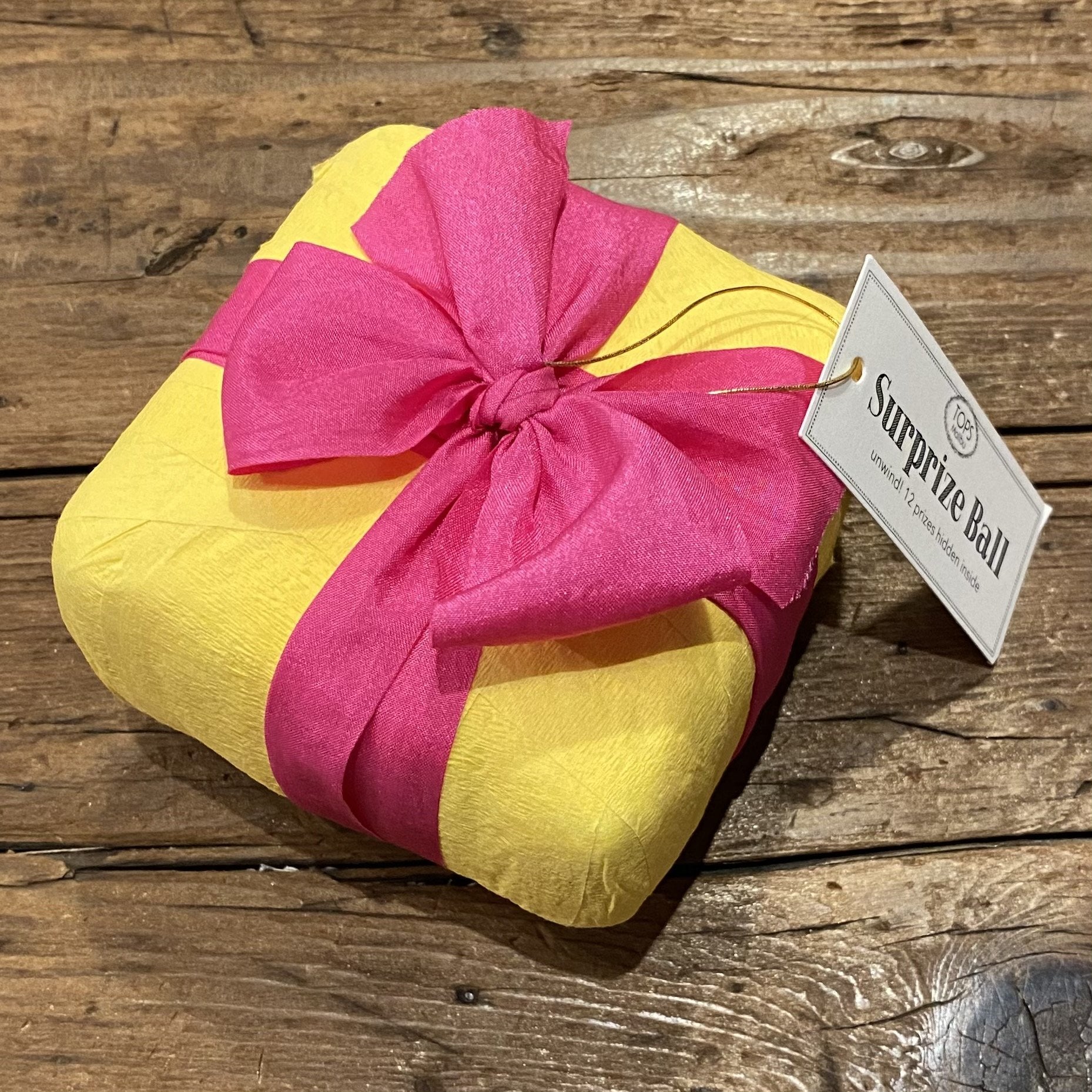 Deluxe Surprize Ball Gift Box Brite