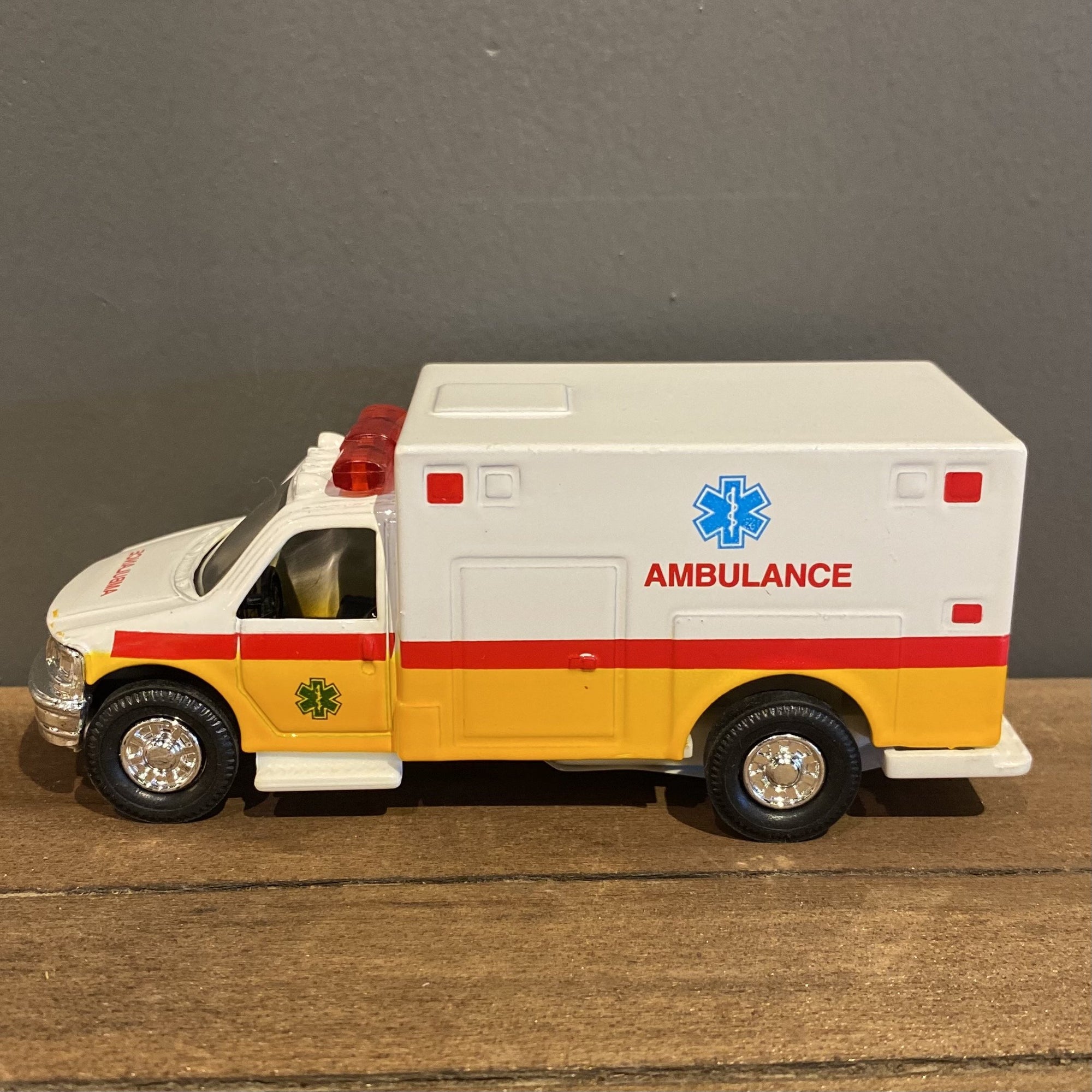 Die Cast Ambulance