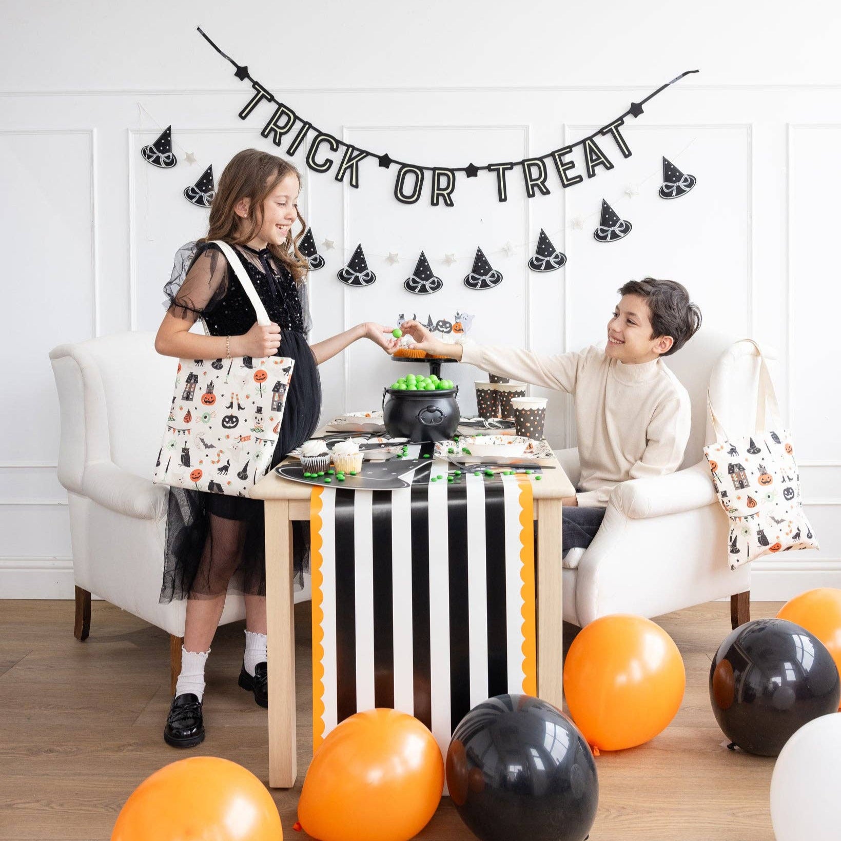 Trick or Treat Felt Glow in the Dark Halloween Banner