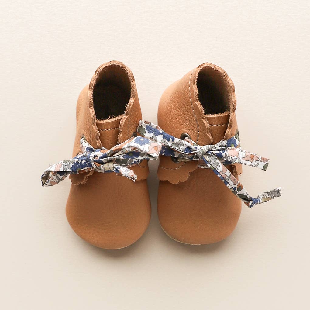 Baby Girl Scalloped  Leather boots in Caramel