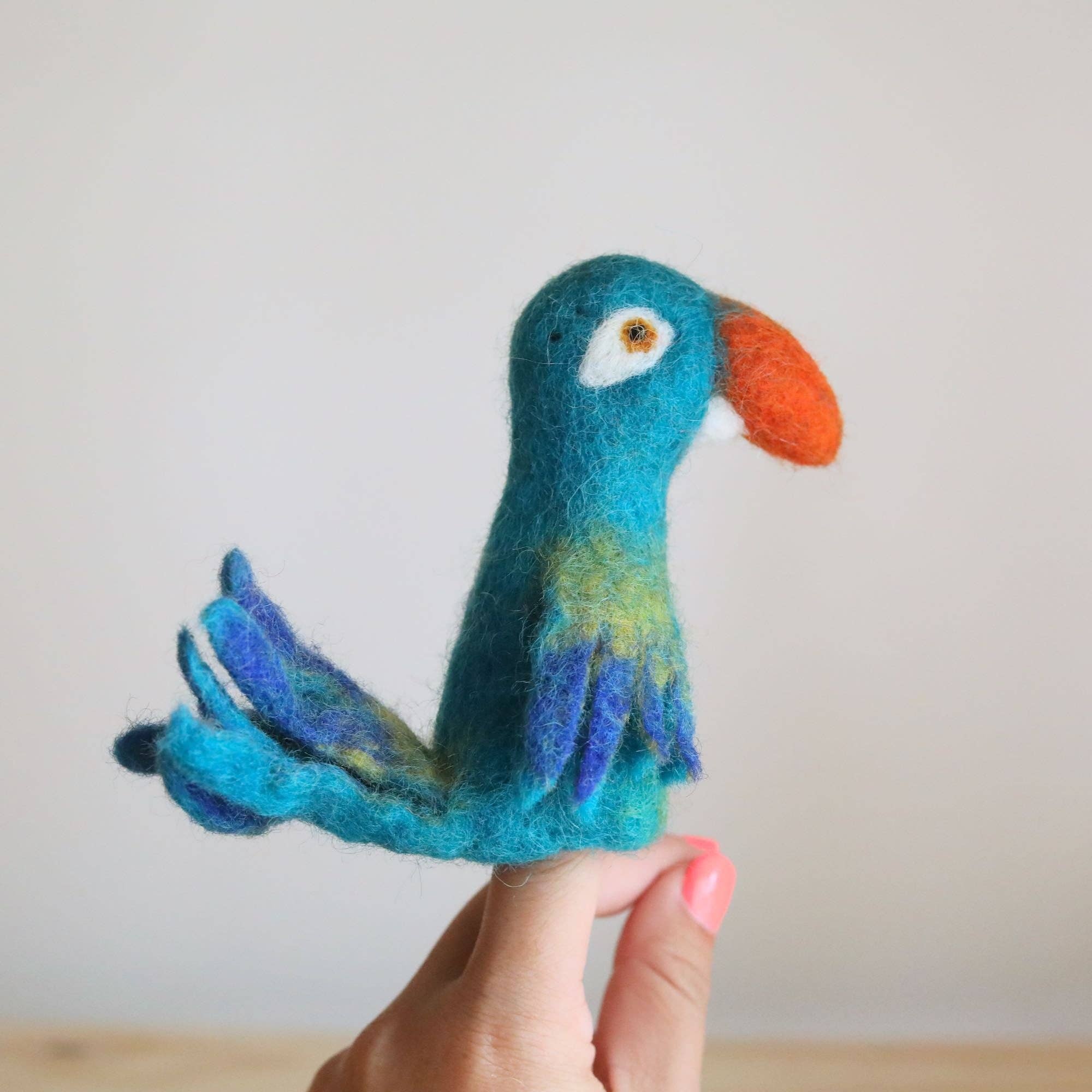 Parrot Finger Puppet