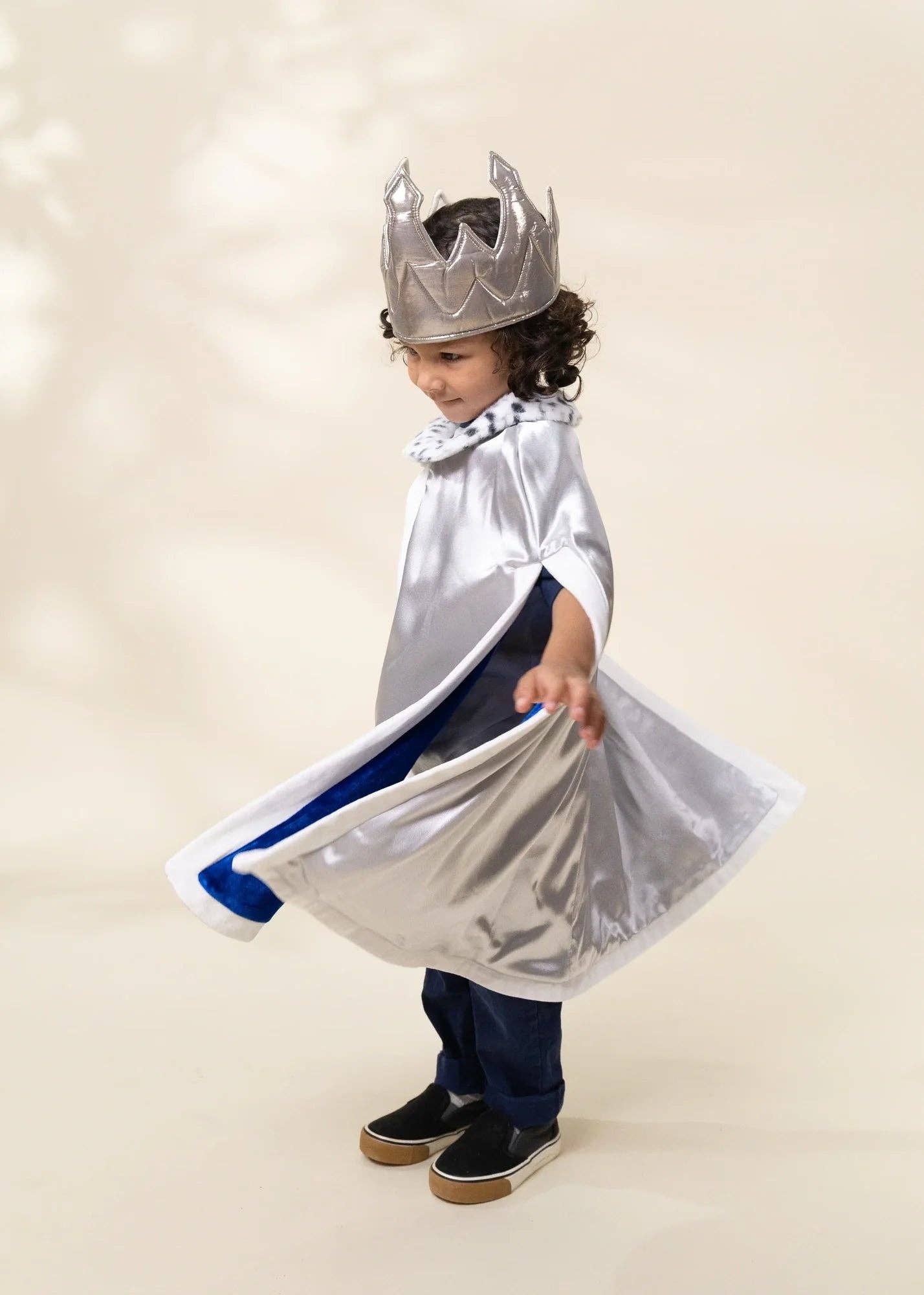 Role Play Dress-Up King Cape with Crown