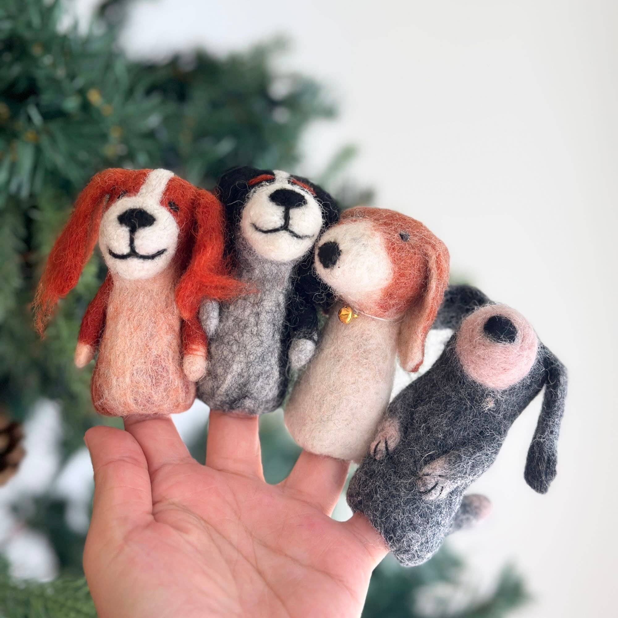 Dog Finger Puppet
