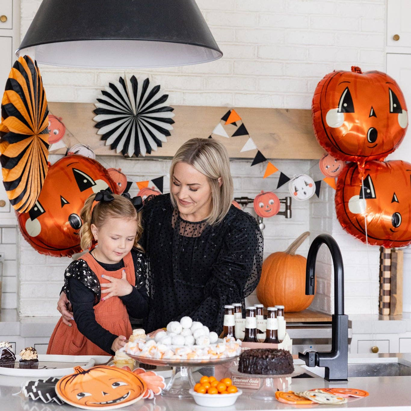Vintage Halloween Pumpkin Mylar Balloon