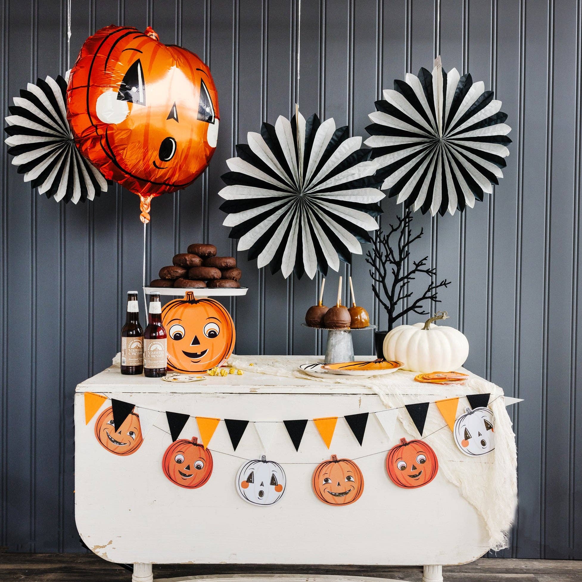 Vintage Halloween Black and Cream Oversized Tissue Fans (3pk)