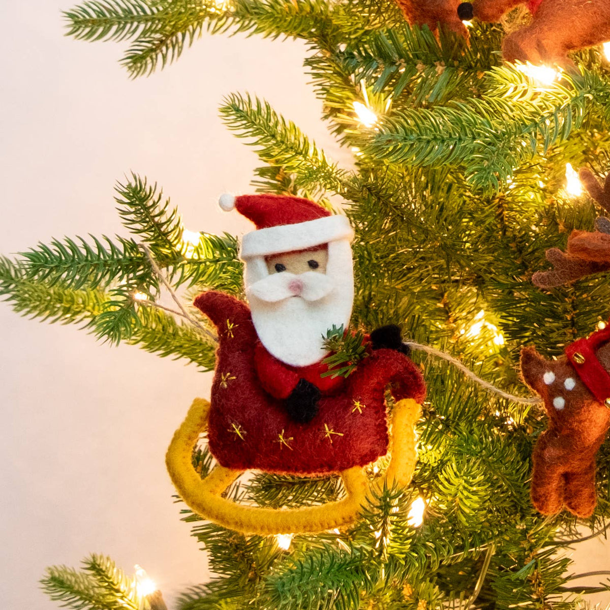 Santa with Sleigh and 8 Reindeer Garland