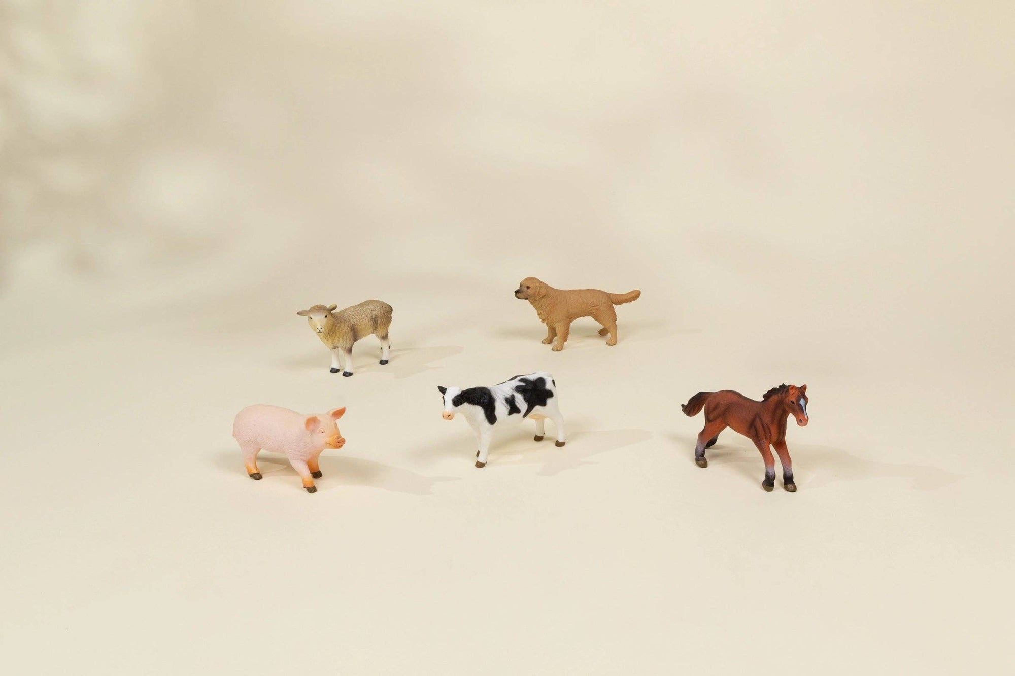 Large Farm Animal Play Figurine – Pig
