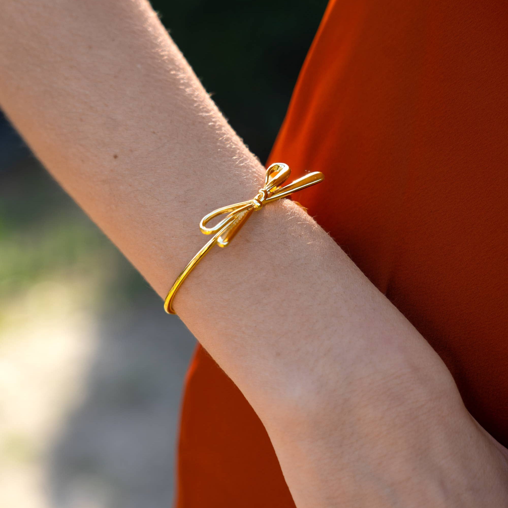 Ballet Core Bow Cuff - 18K Gold Plated