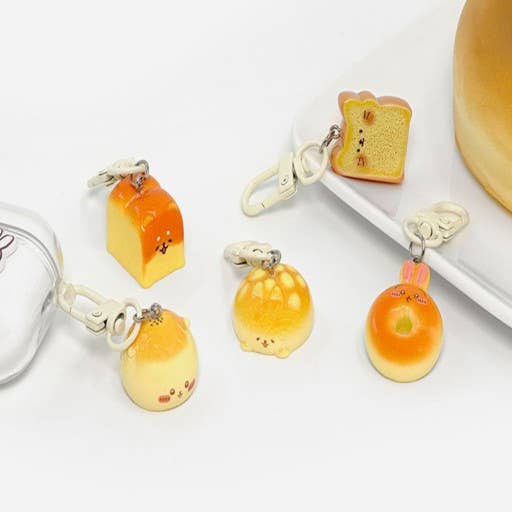 Mini Bakery Bread -Random Keychain Box