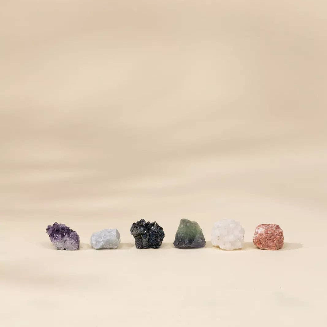 Set of 6 collectible Minerals - Mystic Pebbles