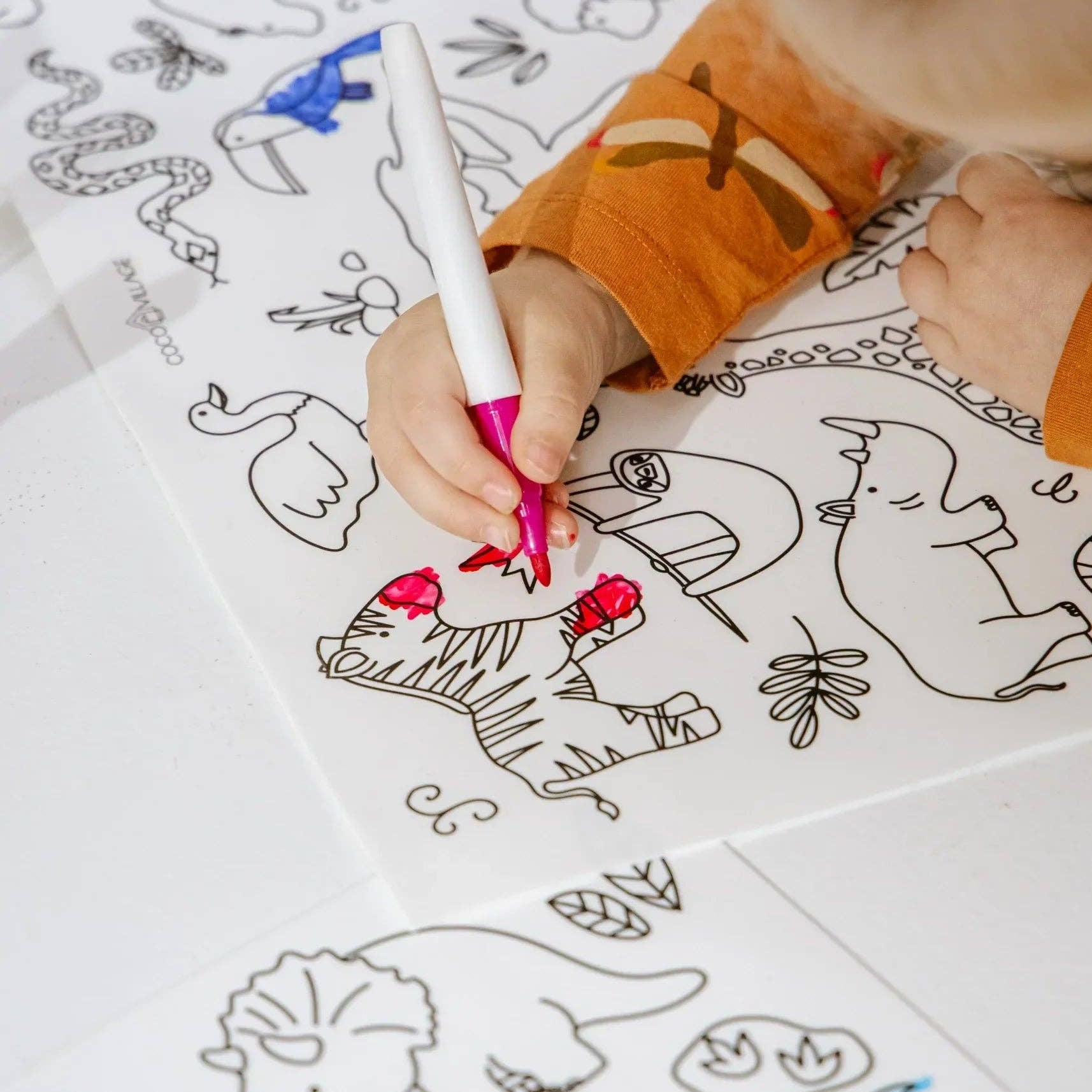Set of 4 Silicone Washable Coloring Placemats & Markers