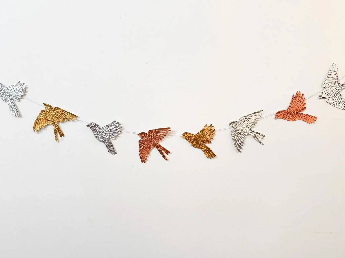 Birds Metal Foil Garland Embossing Kit