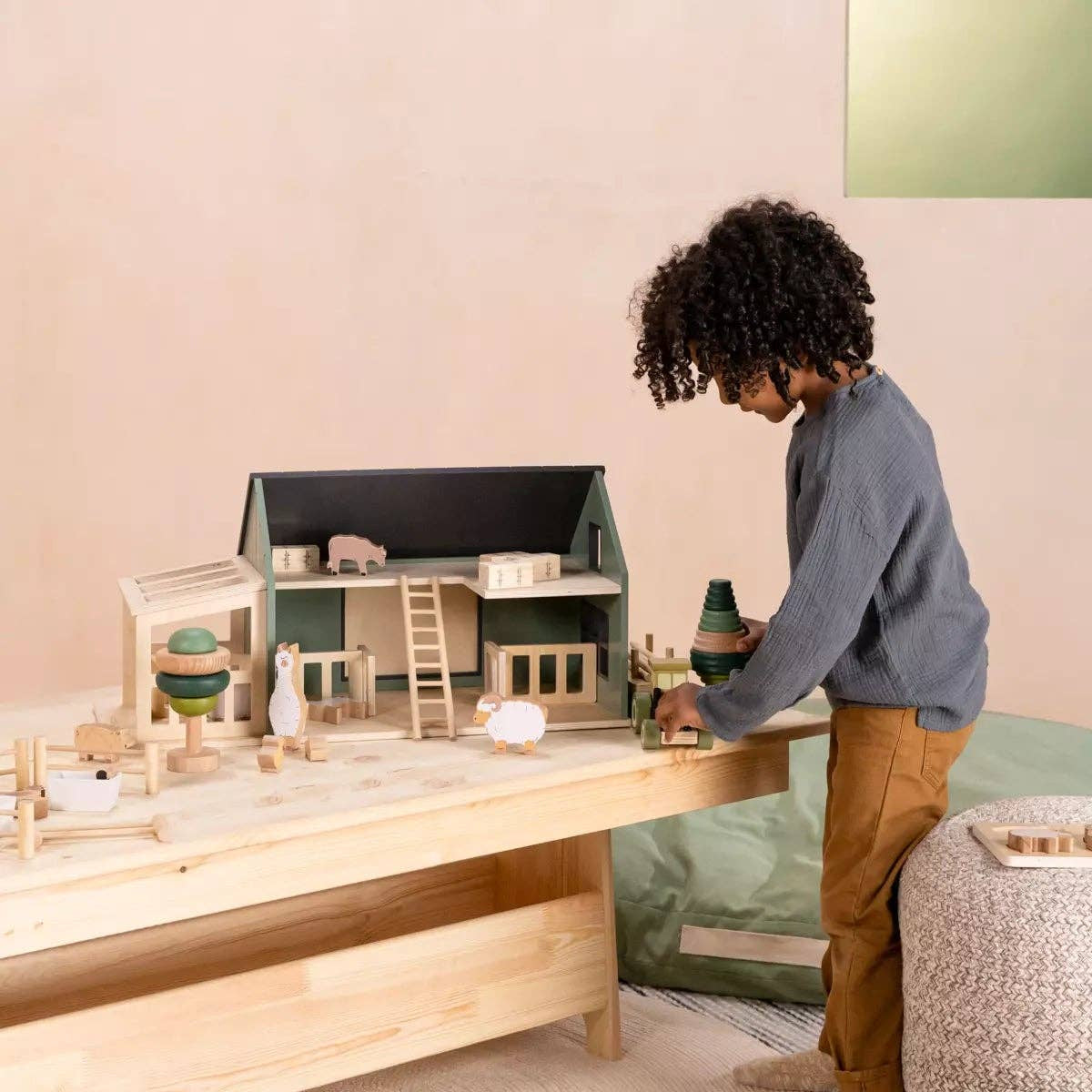 Wooden Farm & Accessories Set