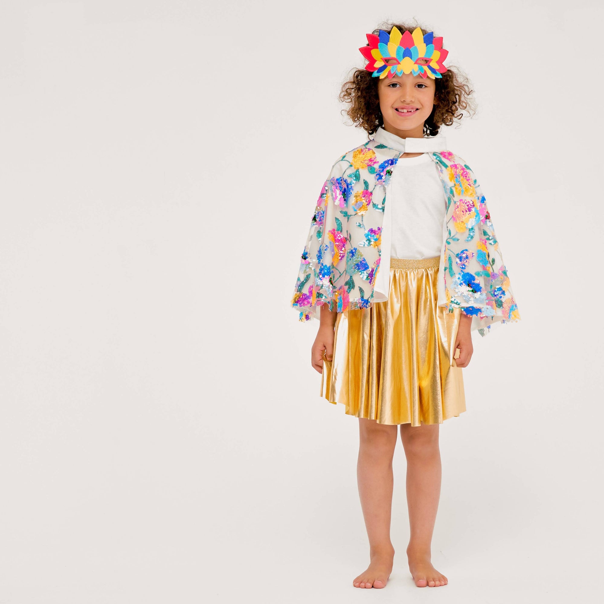 Paradise short cape with sequins