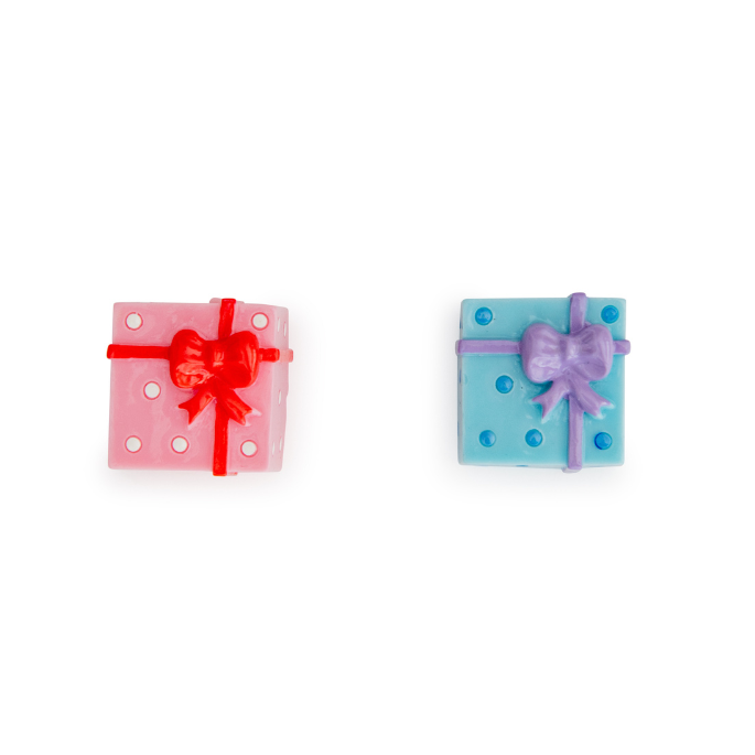 Two small gift boxes, one pink and one blue, with ribbons on a white background.