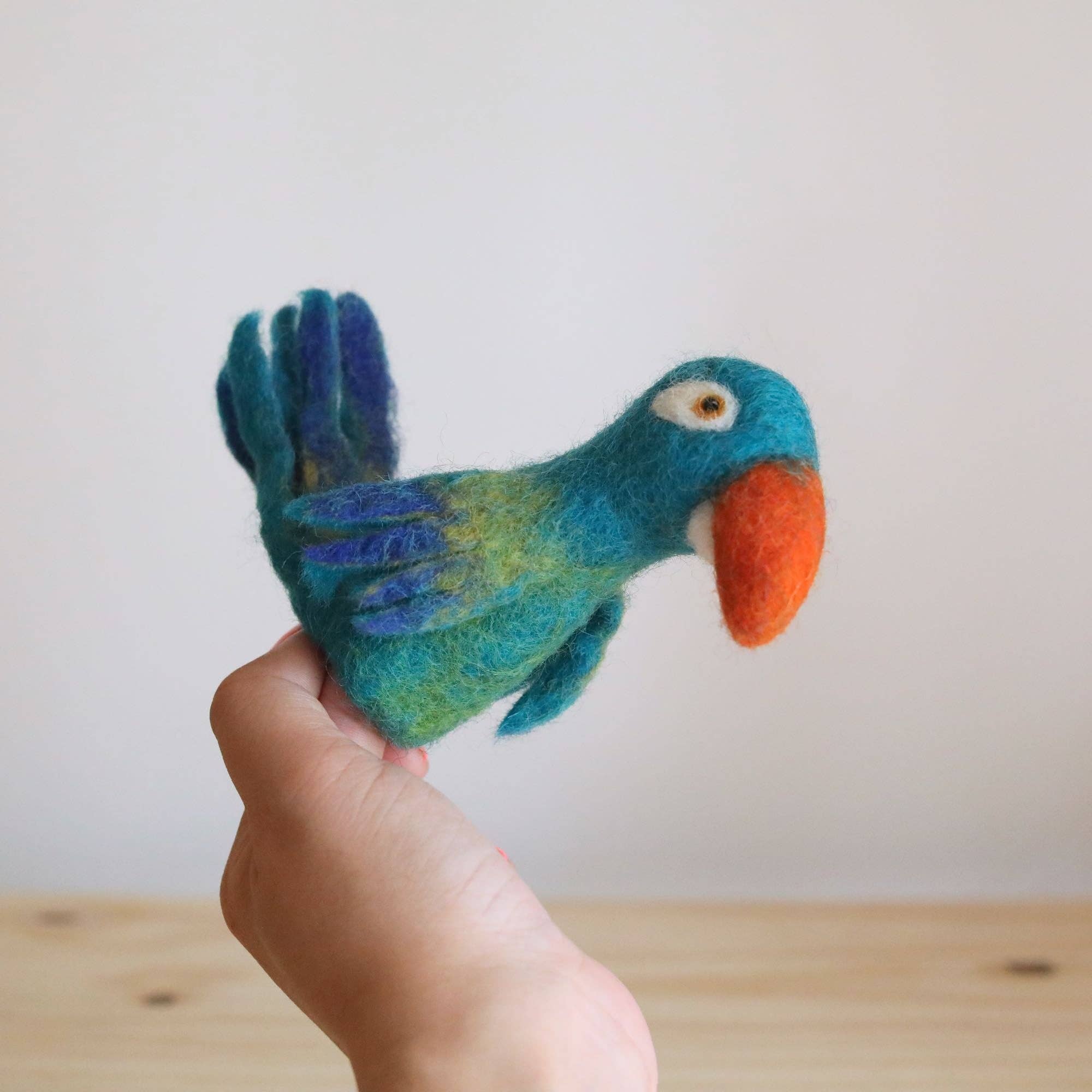 Parrot Finger Puppet