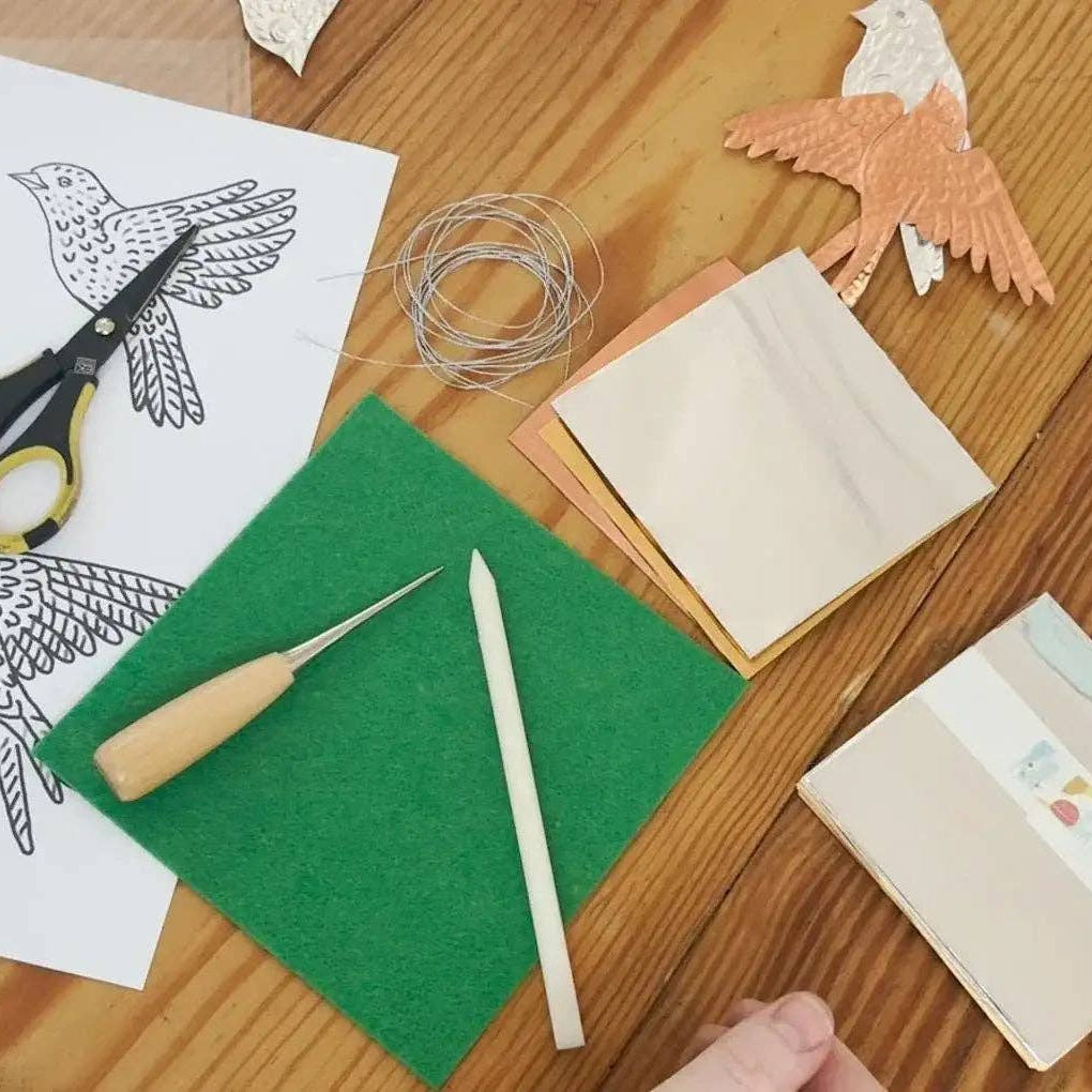 Birds Metal Foil Garland Embossing Kit
