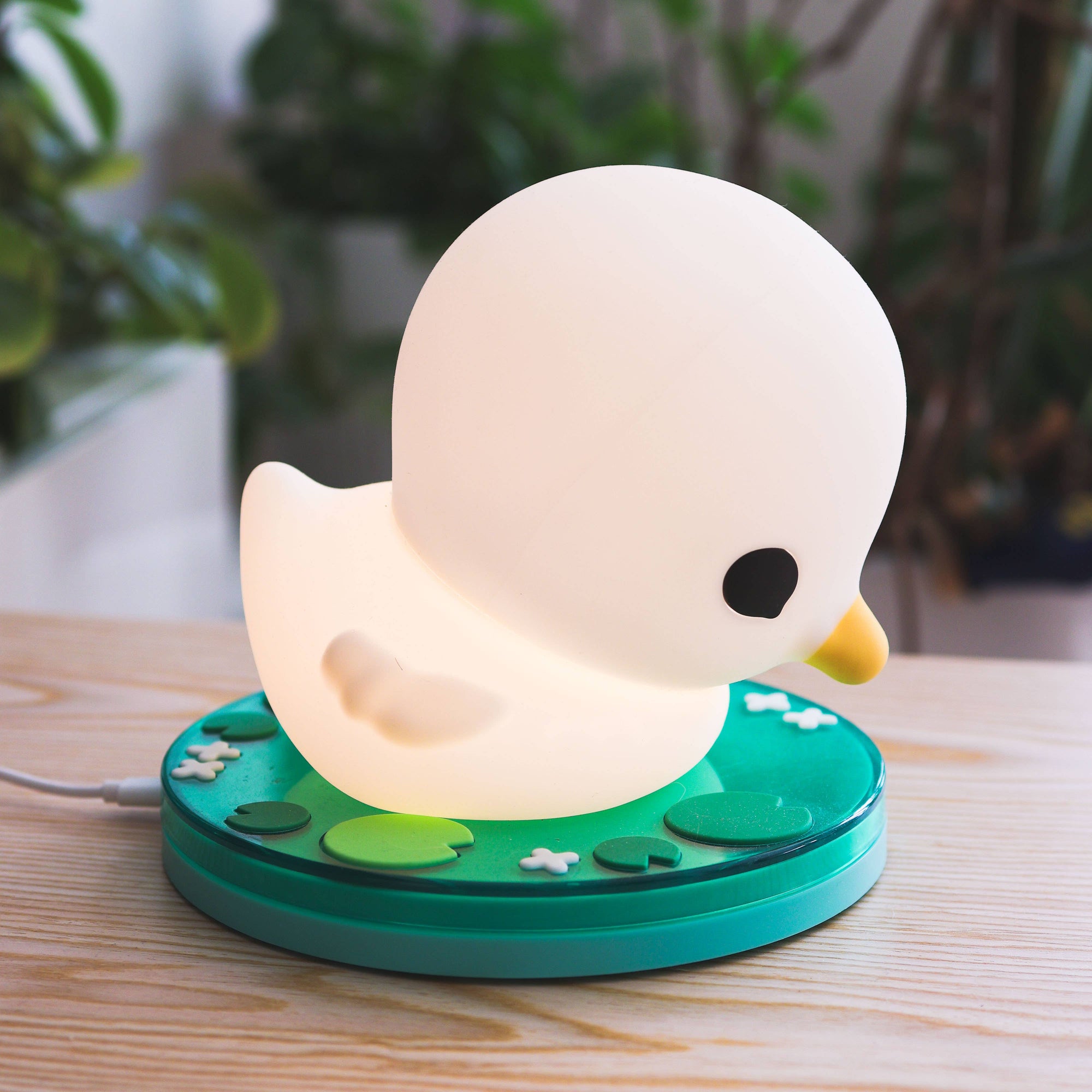 A Lost Duckling Night Lamp