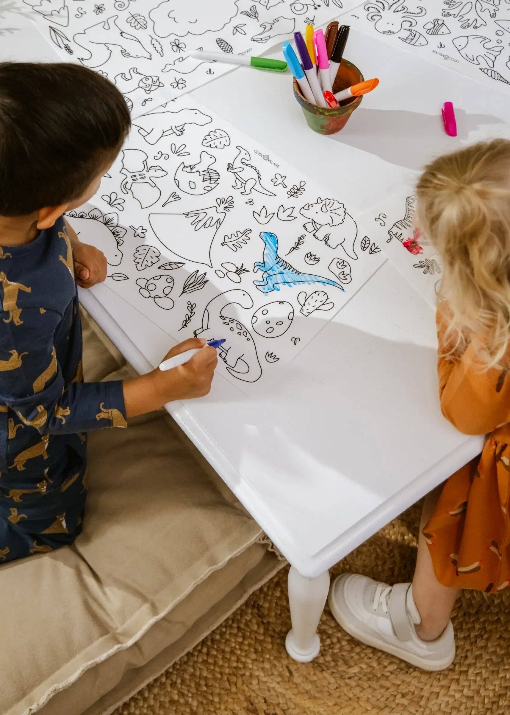 Set of 4 Silicone Washable Coloring Placemats & Markers