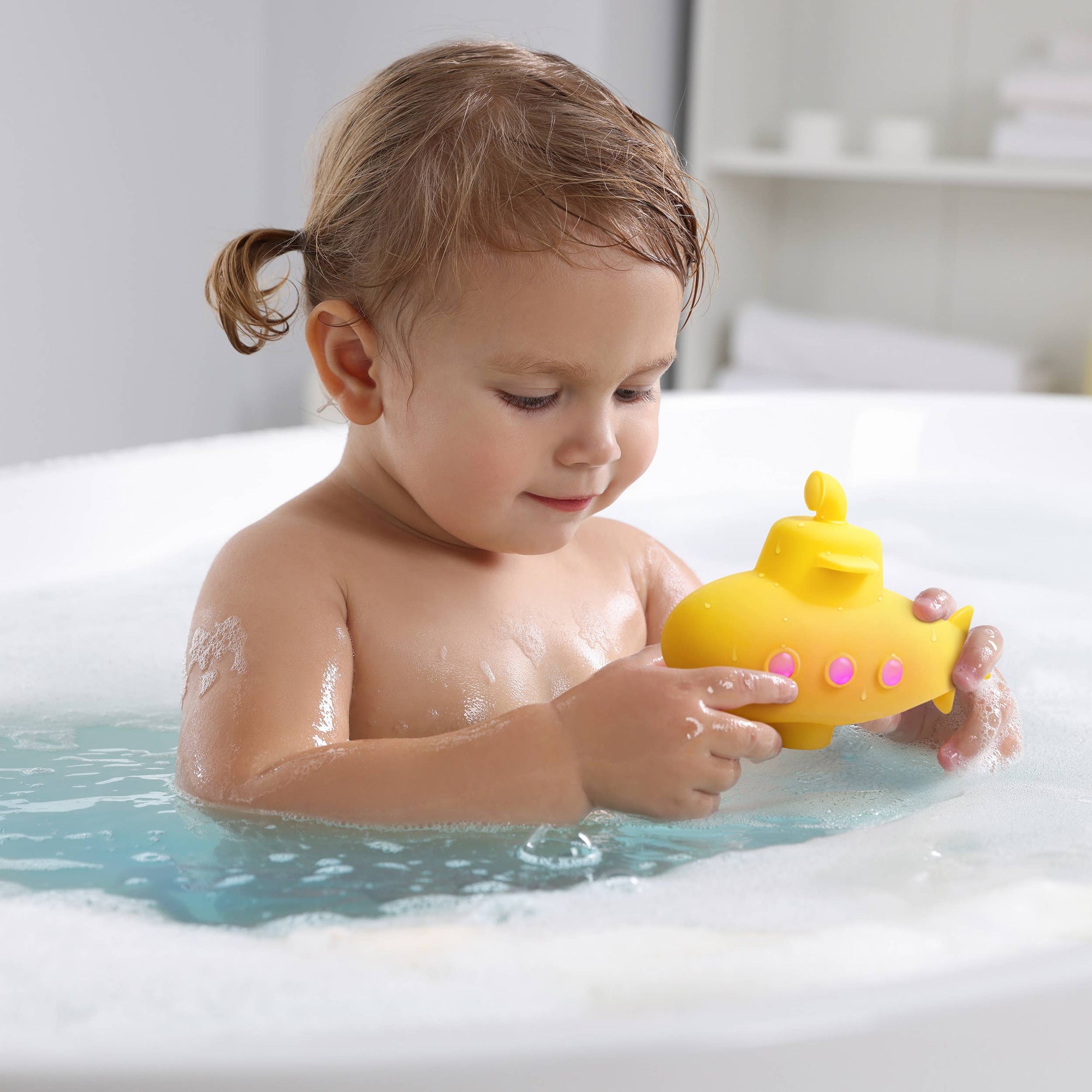 Tub Sub - Light Up Bath & Pool Toy