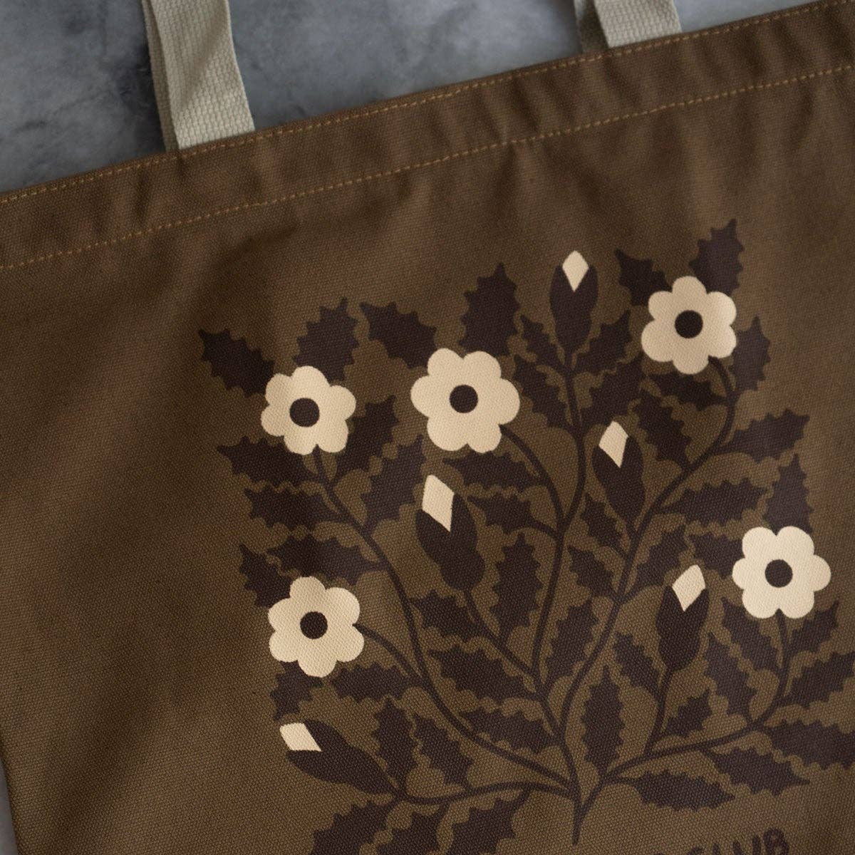 Blooms 1858 Big Zip Tote